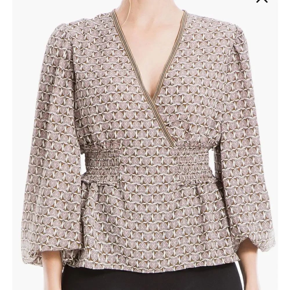 Max Studio smocked pattern blouse